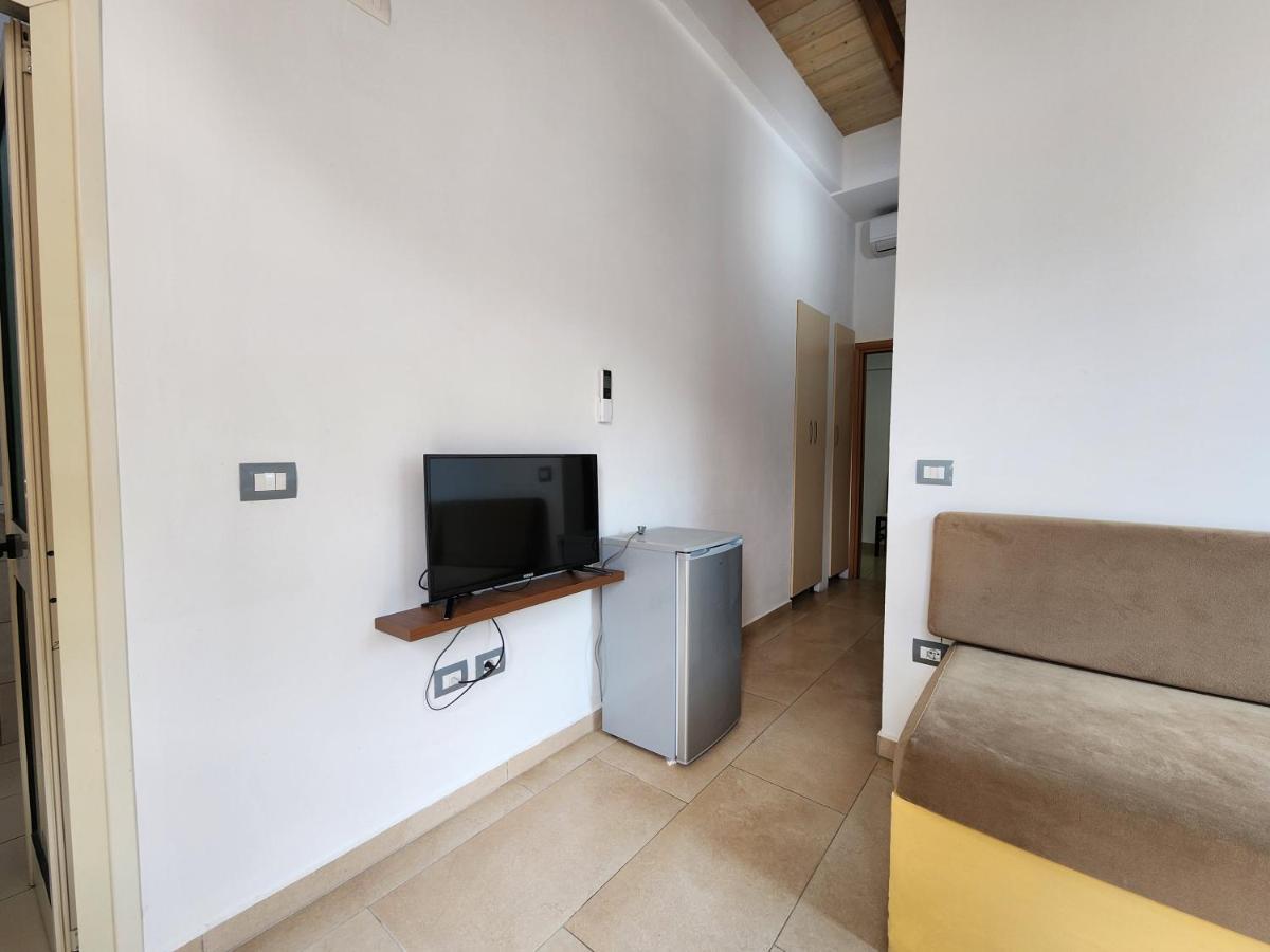 Blue Apartments Vlorë 外观 照片