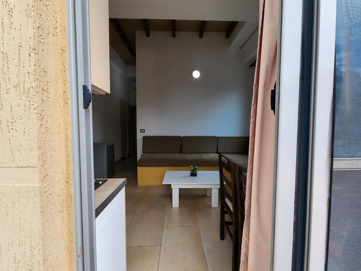 Blue Apartments Vlorë 外观 照片