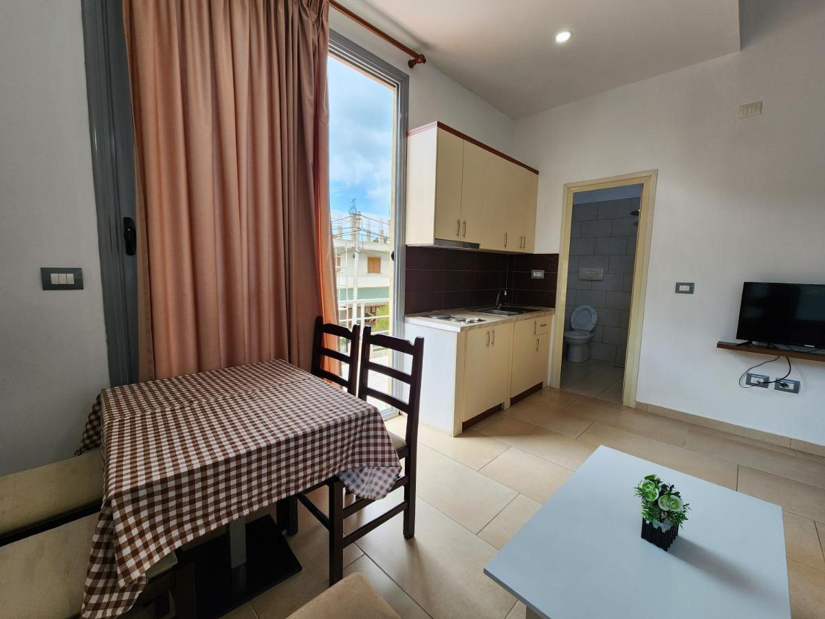 Blue Apartments Vlorë 外观 照片