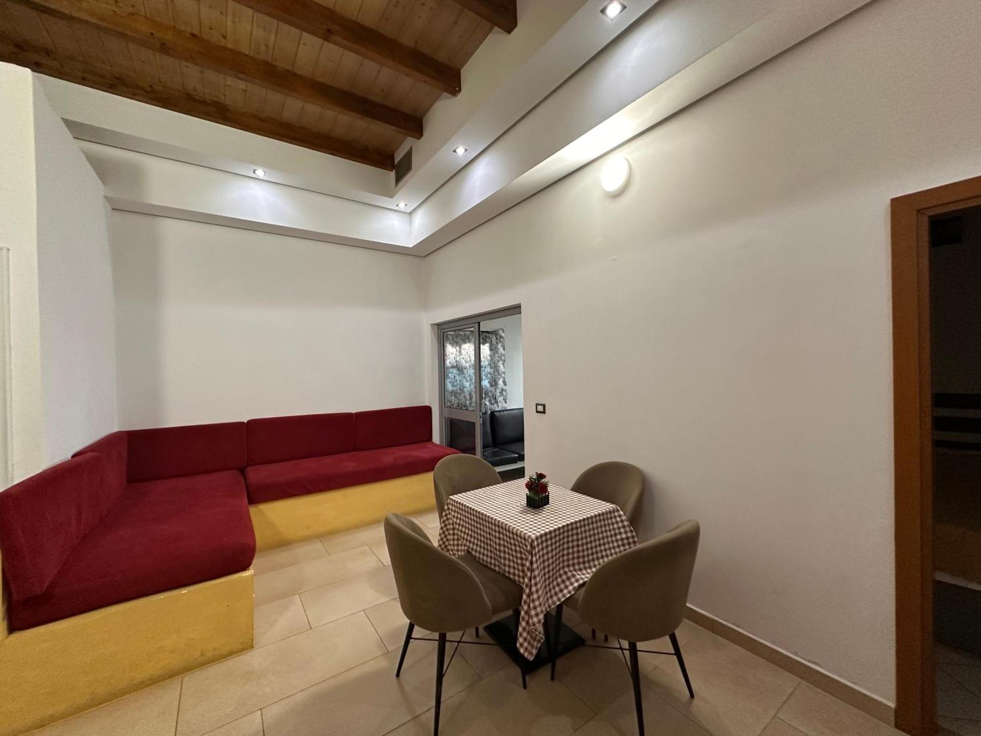 Blue Apartments Vlorë 外观 照片