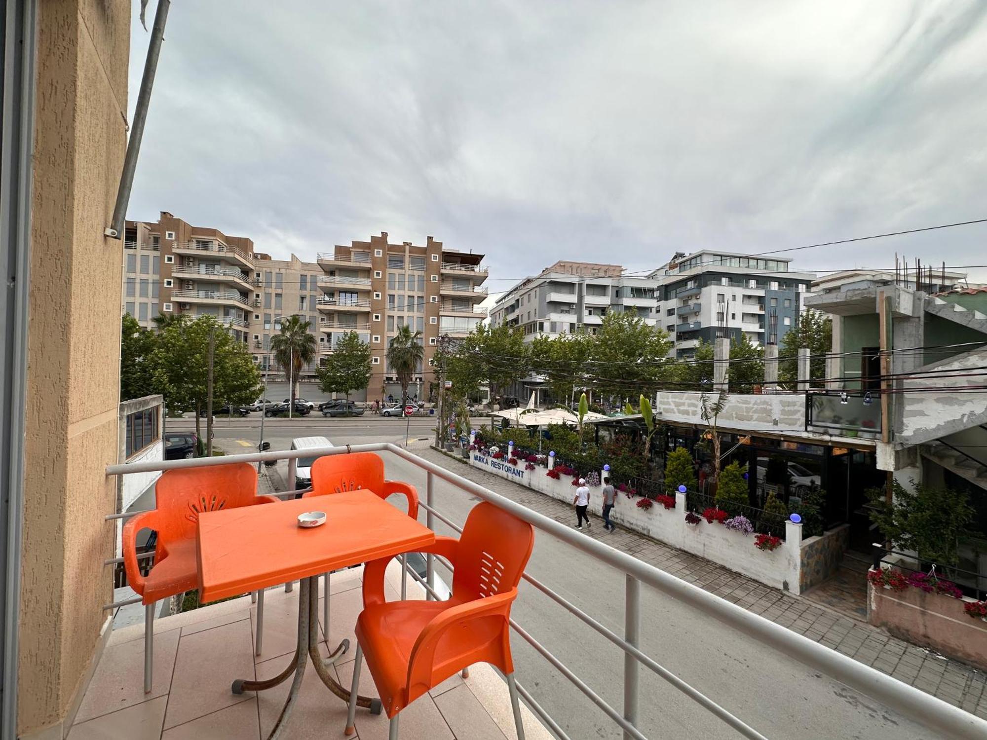 Blue Apartments Vlorë 外观 照片